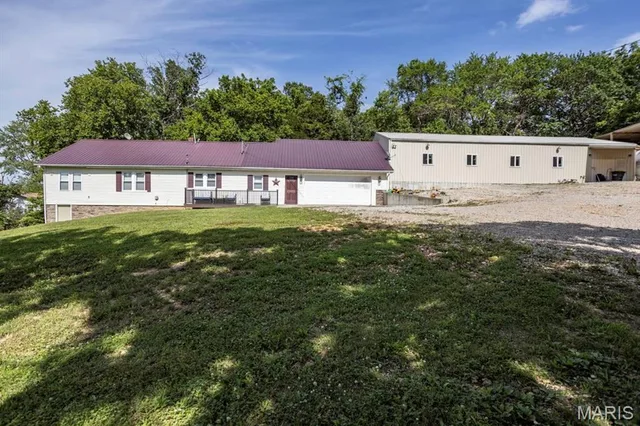 Front exterior — 303 Harold Street Crocker Missouri real estate