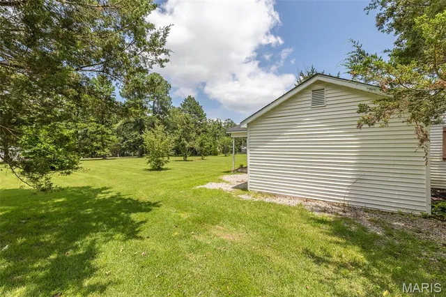 Front exterior — 320 Ripley Route K Doniphan Missouri real estate