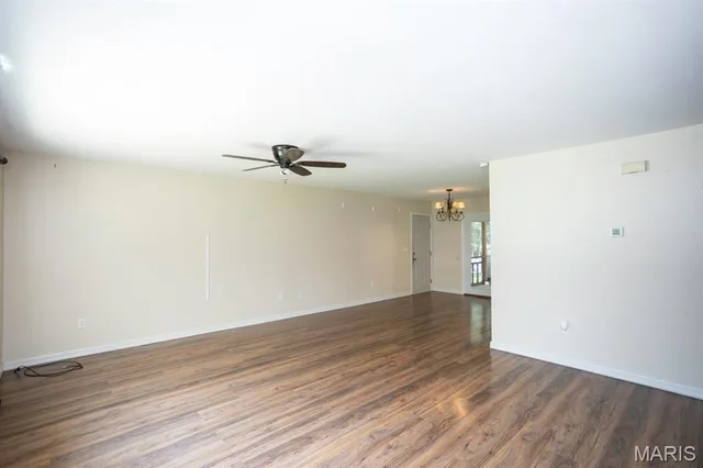 Living room — 602 Wildwood Lane Waynesville Missouri real estate