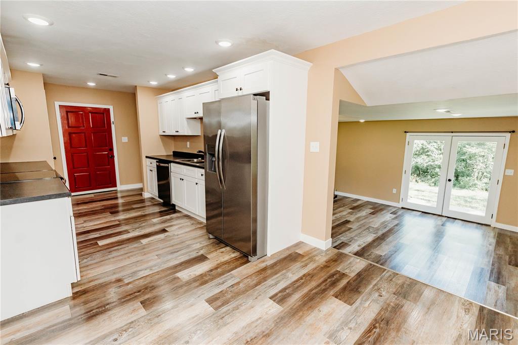 Kitchen — 13730 Highway 28 Dixon Missouri real estate