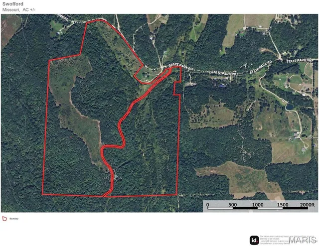 Primary bedroom — 57 Kountry Trail Lane Brumley Missouri real estate