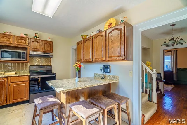 Kitchen — 116 W Hardy Street St James Missouri real estate