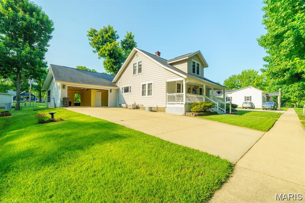 Front exterior — 116 W Hardy Street St James Missouri real estate