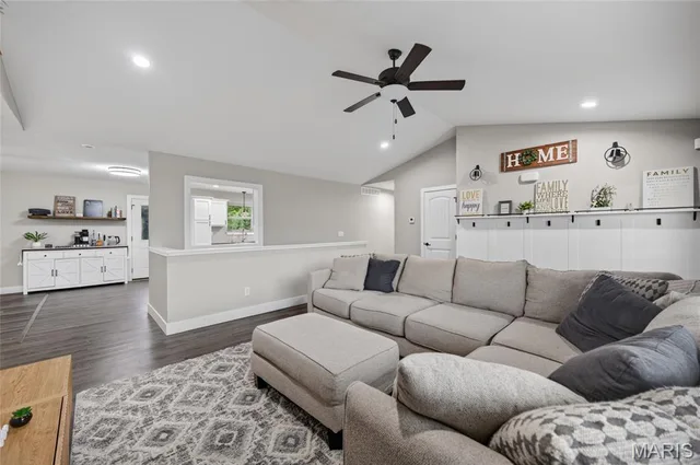 Primary bedroom — 131 Mary Catherine Street Waynesville Missouri real estate
