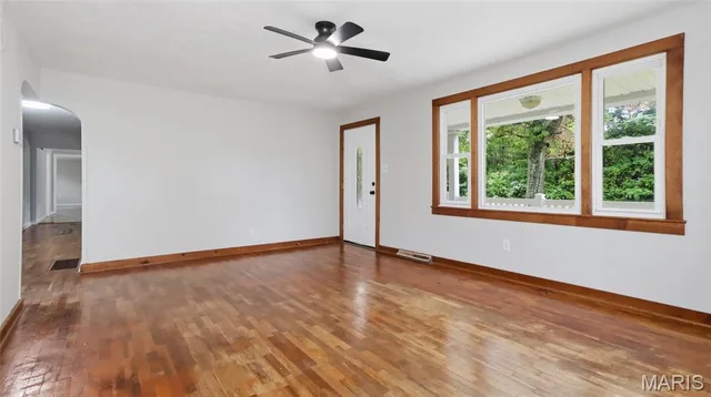 Primary bedroom — 18855 County Road 7300 Newburg Missouri real estate