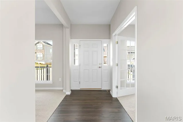 Living room — 2 Hermitage II at Highlands Rolla Missouri real estate