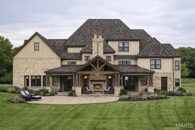 Front exterior — 16404 Clayton Road Wildwood Missouri real estate