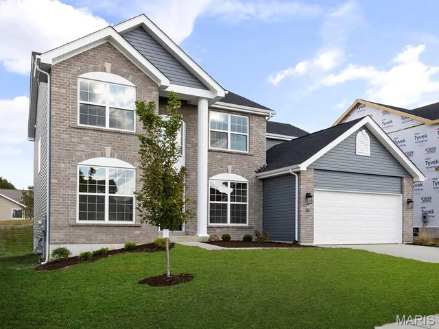 Front exterior — 2 Sequoia at Highlands Rolla Missouri real estate