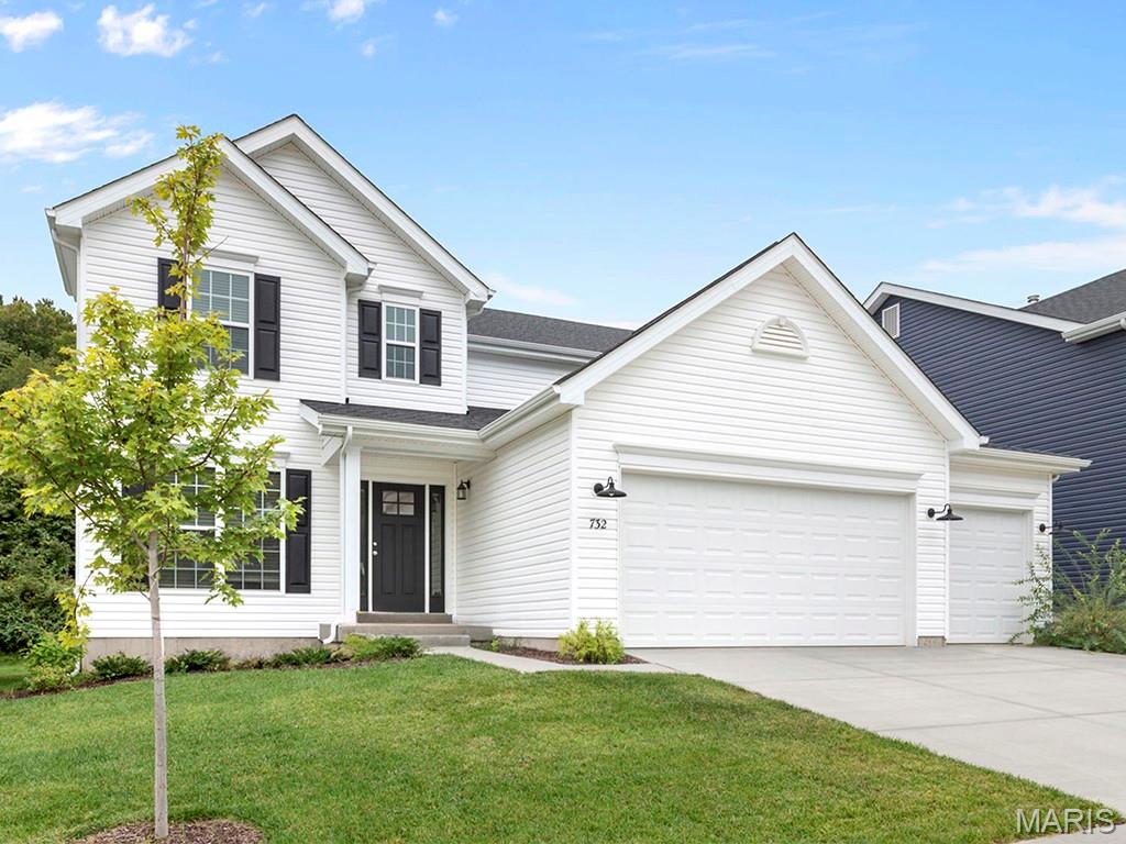 Front exterior — 2 Nottingham at Highlands Rolla Missouri real estate