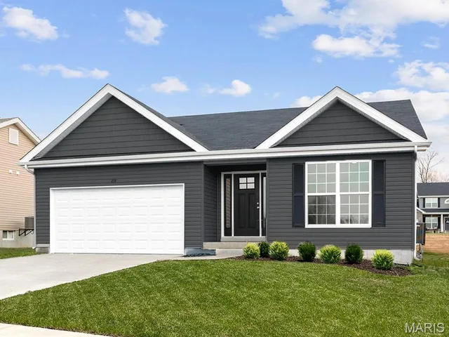 Kitchen — 2 Aspen II at Highlands Rolla Missouri real estate