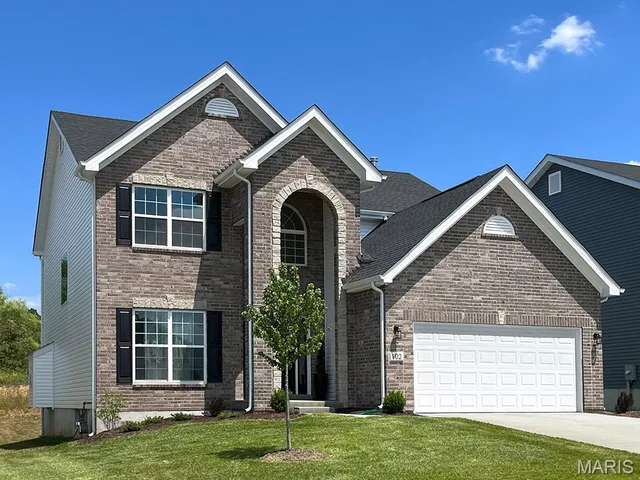 Front exterior — 2 Ashford at Highlands Rolla Missouri real estate