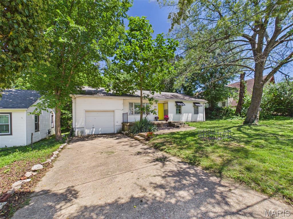 250 Sherman Street, Lebanon MO