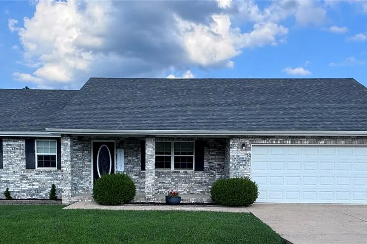 19136 Lonager Lane Waynesville Missouri 3 bedroom 2 bathroom home for sale listed at $247,000