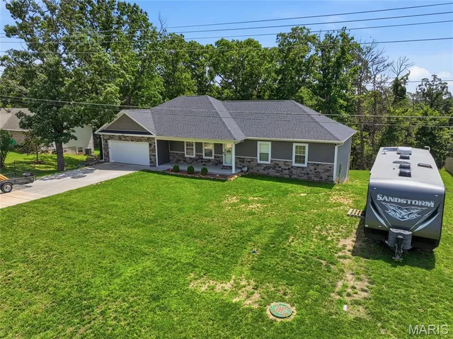 Front exterior — 205 Zeigenbein Road St Robert Missouri real estate