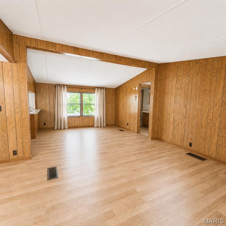 Primary bedroom — 13208 Halt Drive Dixon Missouri real estate