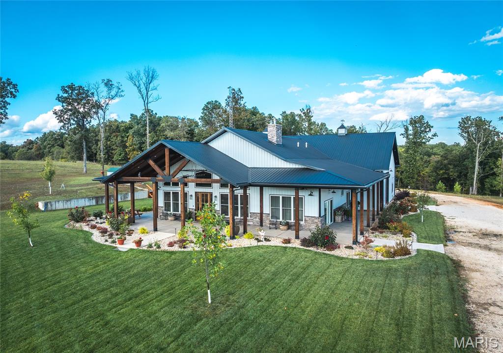 476 S Davis Hollow Rd Richland Missouri 3 bedroom 2 bathroom home for sale listed at $1,850,000