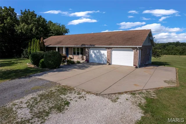 Kitchen — 426 County Road 429 Oak Ridge Missouri real estate