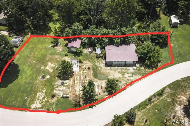 Front exterior — 1726 Sanders Road Waynesville Missouri real estate