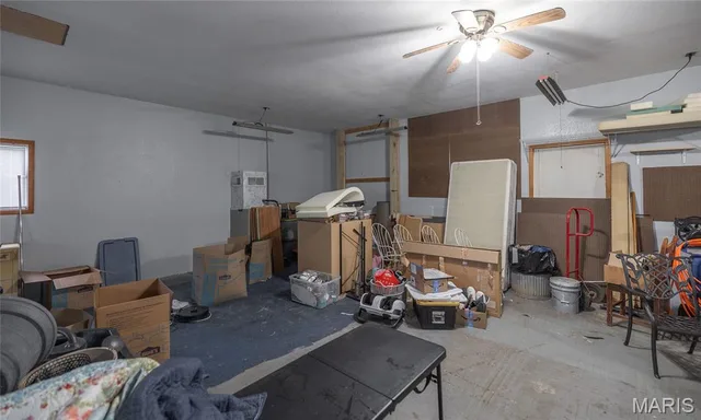 Primary bedroom — 1726 Sanders Road Waynesville Missouri real estate