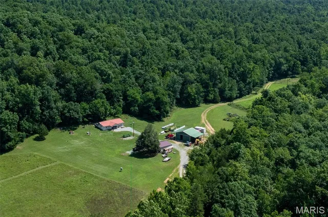 1222 Madison 9421, Fredericktown MO