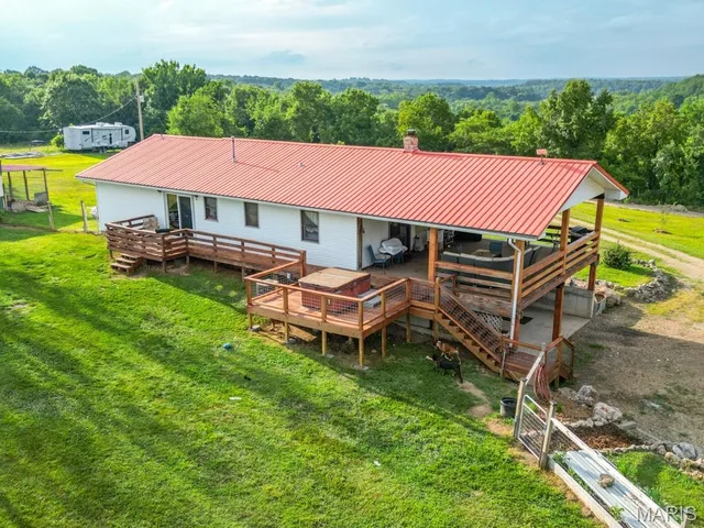 Front exterior — 33020 Hall Rd Richland Missouri real estate