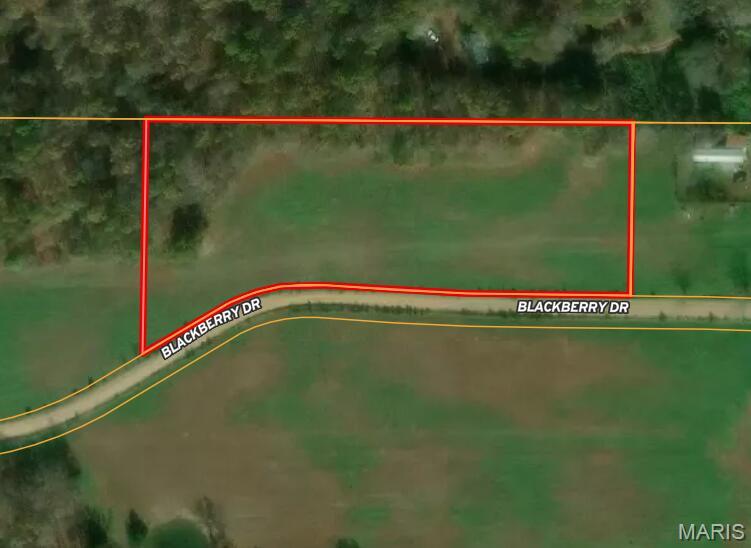 00 M- Blackberry Drive Summersville Missouri home for sale listed at $29,500