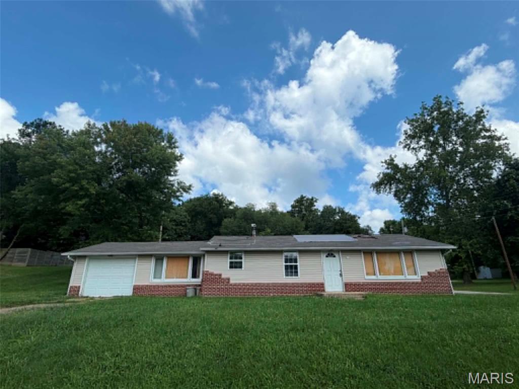 800 Washington Waynesville Missouri 3 bedroom 2 bathroom home for sale listed at $85,000