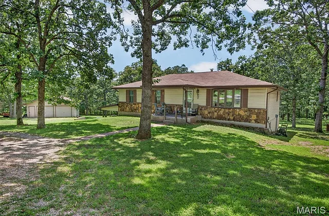 24231 Pine Tree Drive