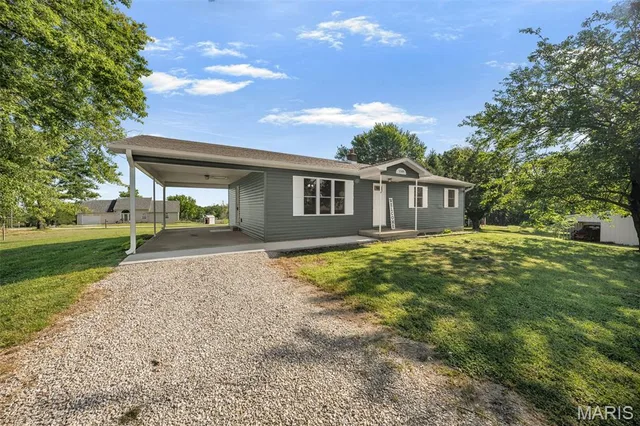 Front exterior — 1509 Vienna Rolla Road Vienna Missouri real estate