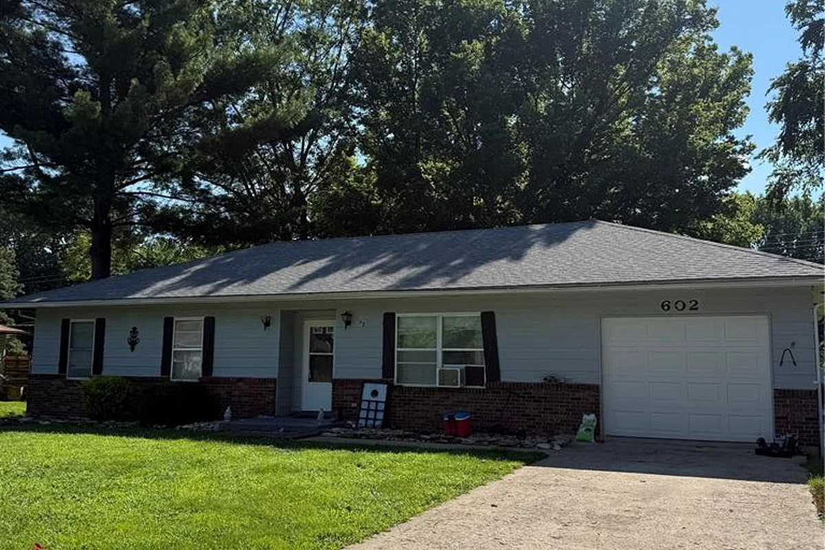 602 N Louise Avenue St James Missouri 3 bedroom 2 bathroom home for sale listed at $175,000