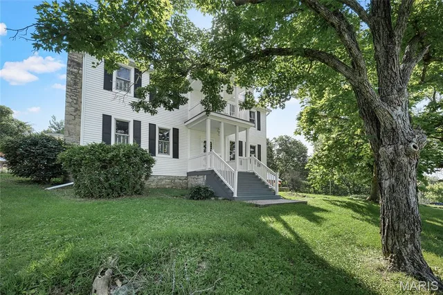 Kitchen — 1415 Highway F Defiance Missouri real estate