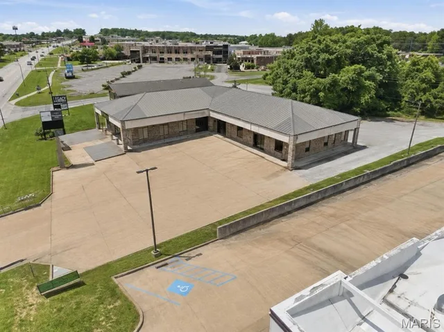 Front exterior — 1213 M- South Highway 63 Houston Missouri real estate