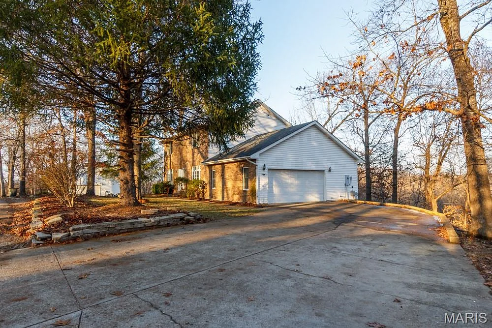 17145 Lemming Lane, St Robert MO