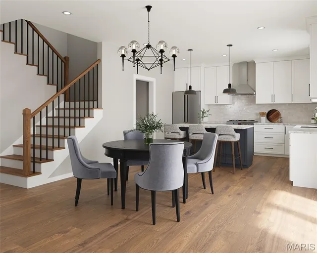 Living room — 448 TBB @ Magnolia Avenue Kirkwood Missouri real estate