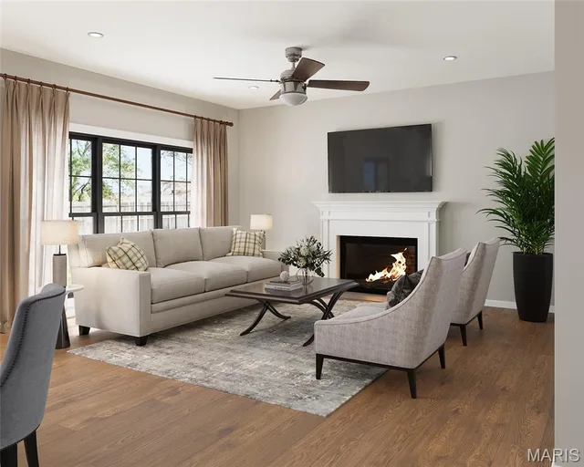 Primary bedroom — 448 TBB @ Magnolia Avenue Kirkwood Missouri real estate