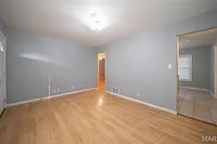 Living room — 906 E 6th Street Rolla Missouri real estate