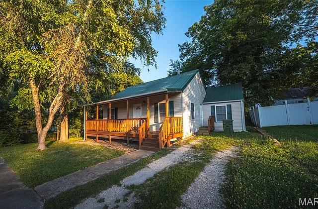 906 6th Street, Rolla MO