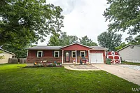 Front exterior — 206 Brookridge Drive Rolla Missouri real estate