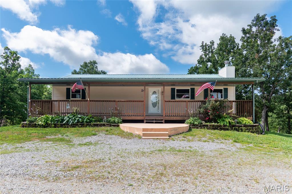 27849 Highway Aa Laquey Missouri 4 bedroom 3 bathroom home for sale listed at $549,900