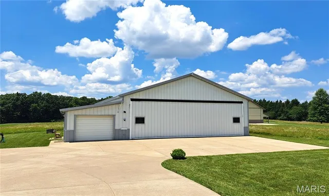 Kitchen — 25 Barnstormer Lane Unincorporated Missouri real estate