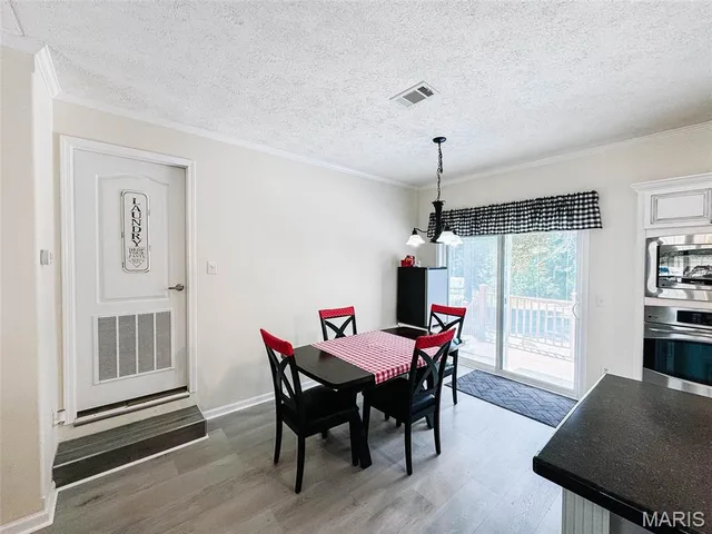Primary bedroom — 44513 Willow Lane Monroe City Missouri real estate