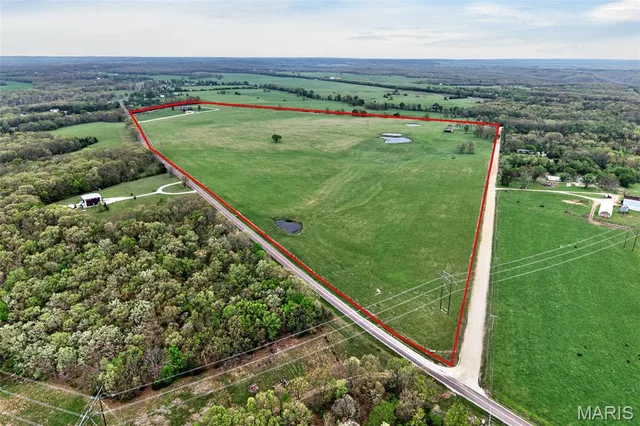 11447 Highway D, Dixon MO real estate