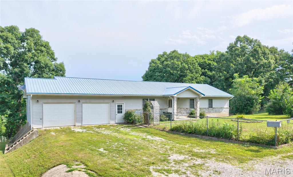 16985 Link Drive St Robert Missouri 3 bedroom 3 bathroom home for sale listed at $319,900