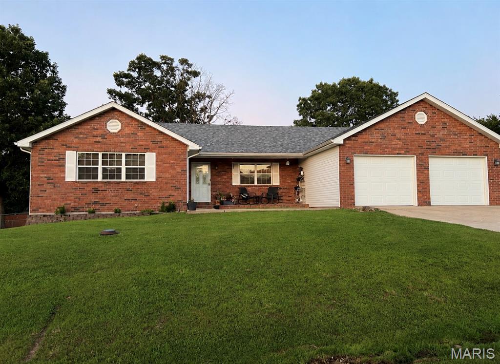 19758 Sugar Lane Waynesville Missouri 3 bedroom 2 bathroom home for sale listed at $250,000