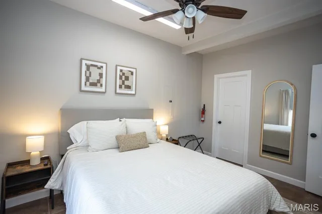 Primary bedroom — 23235 Righteous Lane Waynesville Missouri real estate