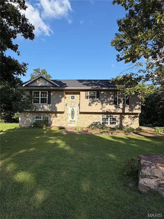 24630 Taylor Lane, St Robert MO