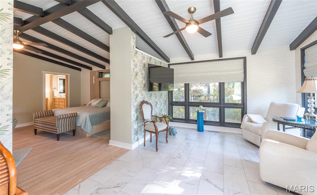 Photo 35