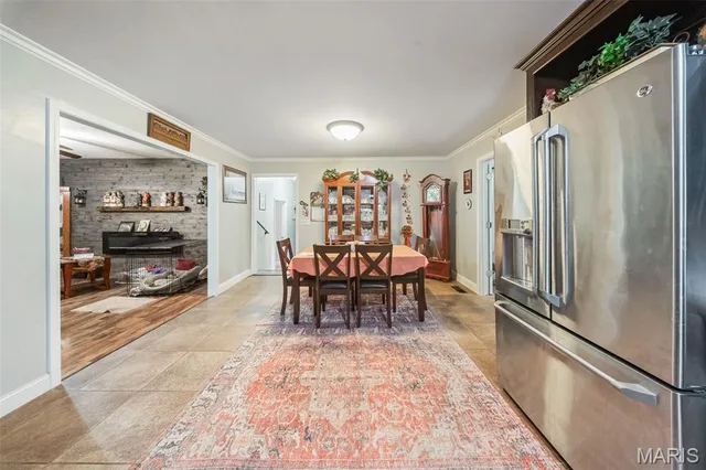 435 Forest Lane, St James MO