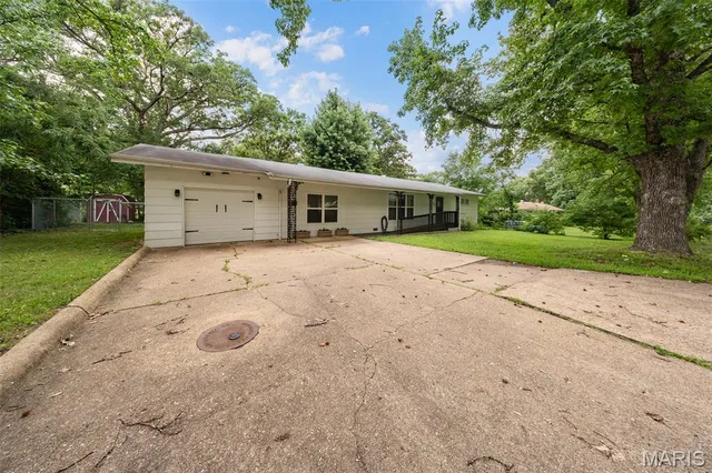 435 Forest Lane, St James MO real estate