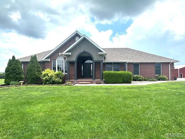 21880 Highway B, Lebanon MO